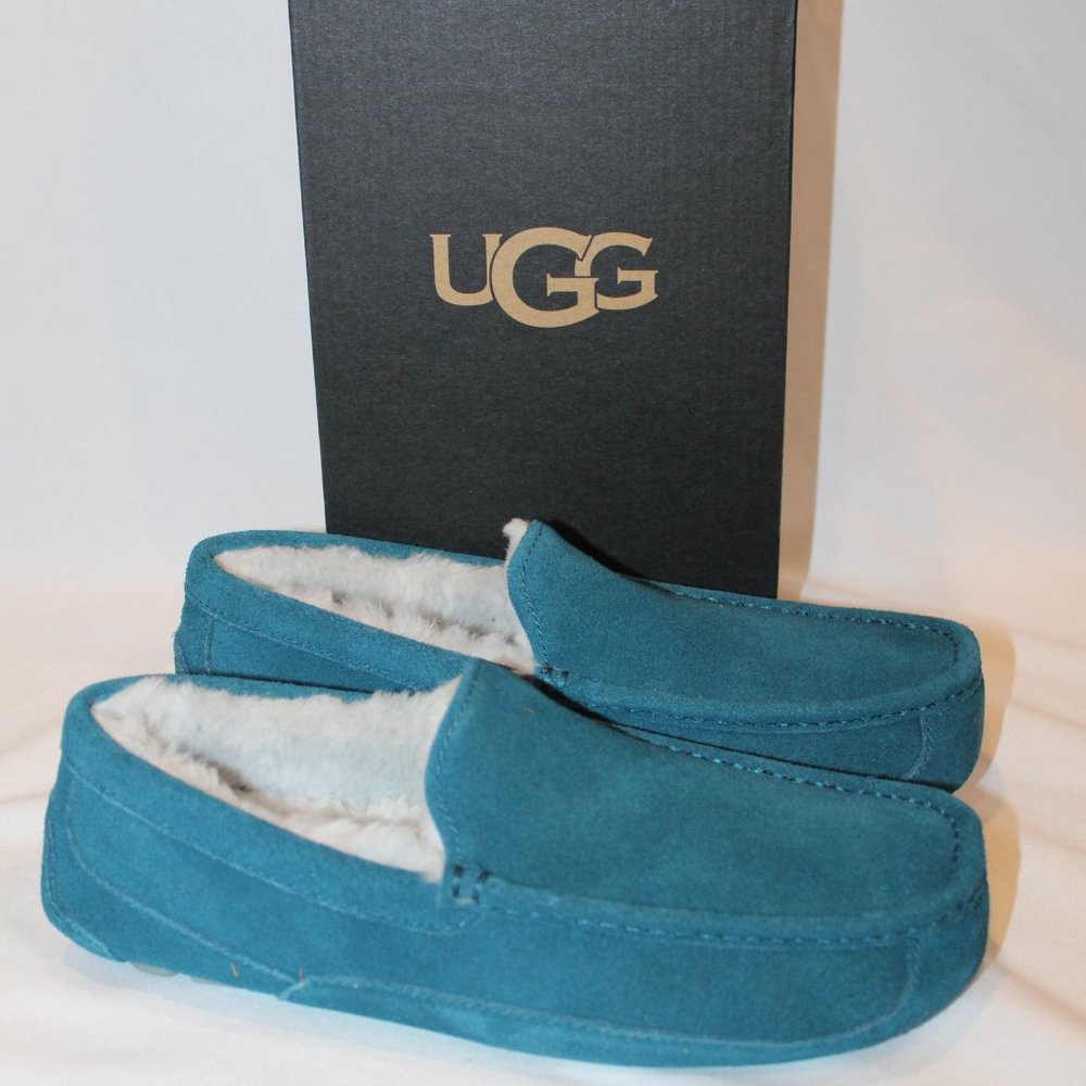 NIB UGG MEN'S ASCOT SUEDE SHEARLING SLIP ON SLIPPERS MARINE BLUEU - Picture 2 of 7